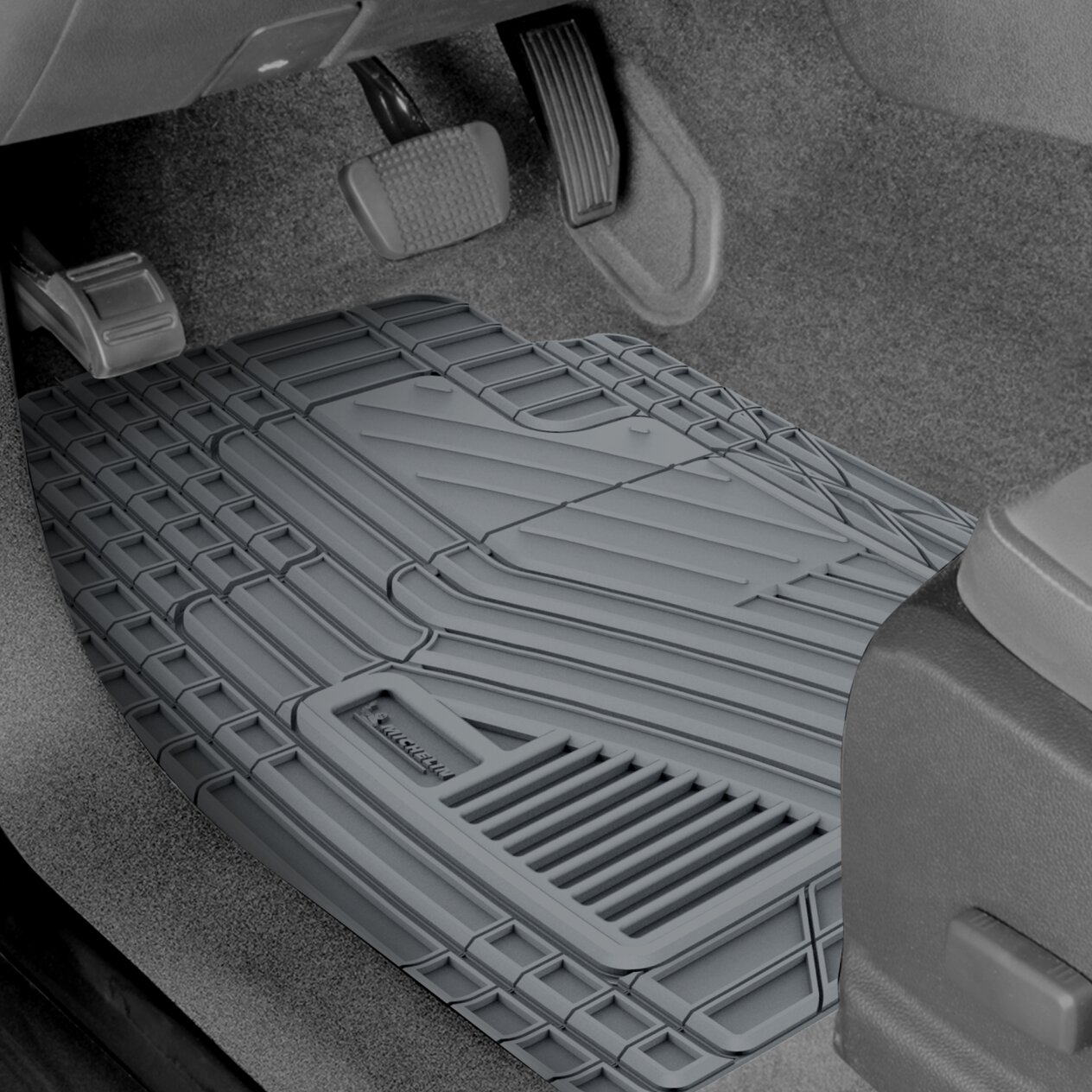 MICHELIN UNIVERSAL FIT MAT SET  - 4PC (BLACK/ GRAY/ TAN)