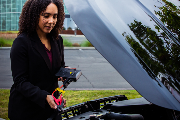 12V Portable Jump Starter & Power Bank